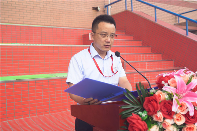 保理學(xué)子展風(fēng)采 共以青春筑芳華我校舉行2021級(jí)新生軍訓(xùn)開營(yíng)儀式