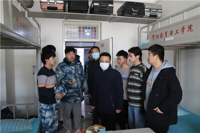 同心抗疫 共克時(shí)艱——疫情防控常態(tài)化下的校園
