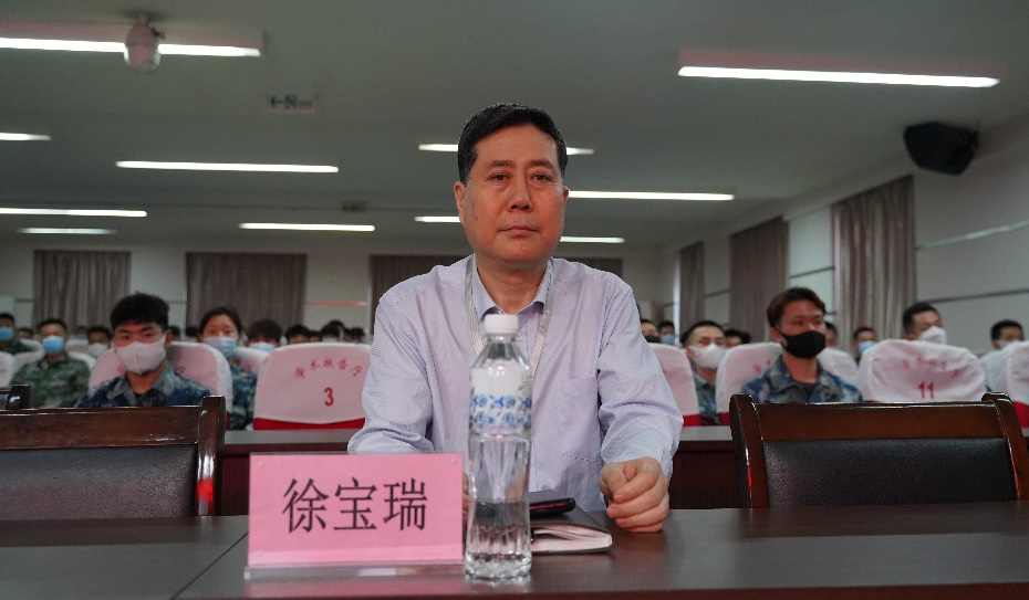 憶軍旅青春 走規(guī)劃人生——賀陽集團退役軍人大學生人生規(guī)劃專題講座