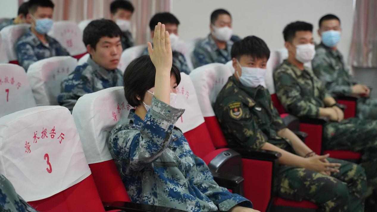 憶軍旅青春 走規(guī)劃人生——賀陽集團退役軍人大學生人生規(guī)劃專題講座