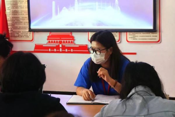 奮楫爭流新征程 初心如磐向未來——經(jīng)濟學院全體教職工大會順利召開