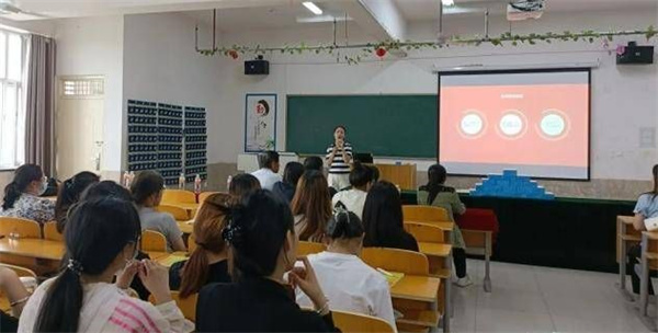 企業(yè)招聘會及簽約儀式