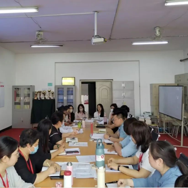 我院召開“服務(wù)意識(shí)、工作態(tài)度、履職盡責(zé)”大討論總結(jié)大會(huì)
