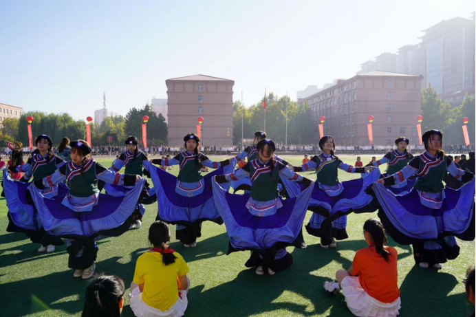 一起動感青春！保定理工學院2023年秋季運動會圓滿閉幕
