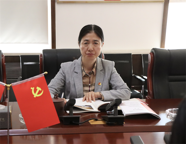 中共保定理工學(xué)院委員會(huì)召開黨委理論學(xué)習(xí)中心組（擴(kuò)大）學(xué)習(xí)會(huì)議