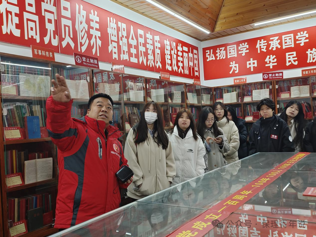 雷鋒精神共傳承,志愿服務(wù)學(xué)雷鋒