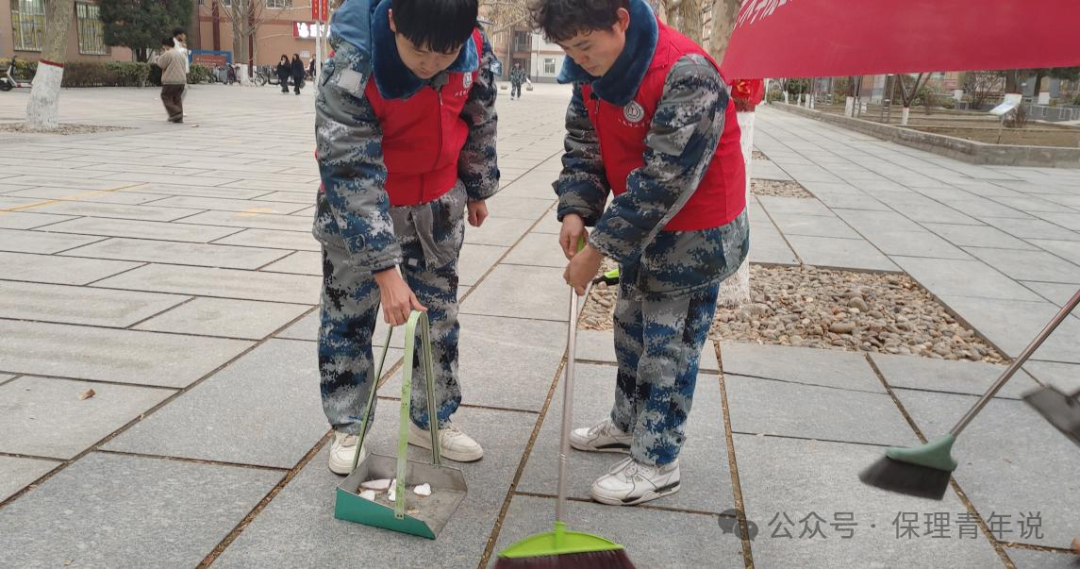 雷鋒精神共傳承,志愿服務(wù)學(xué)雷鋒