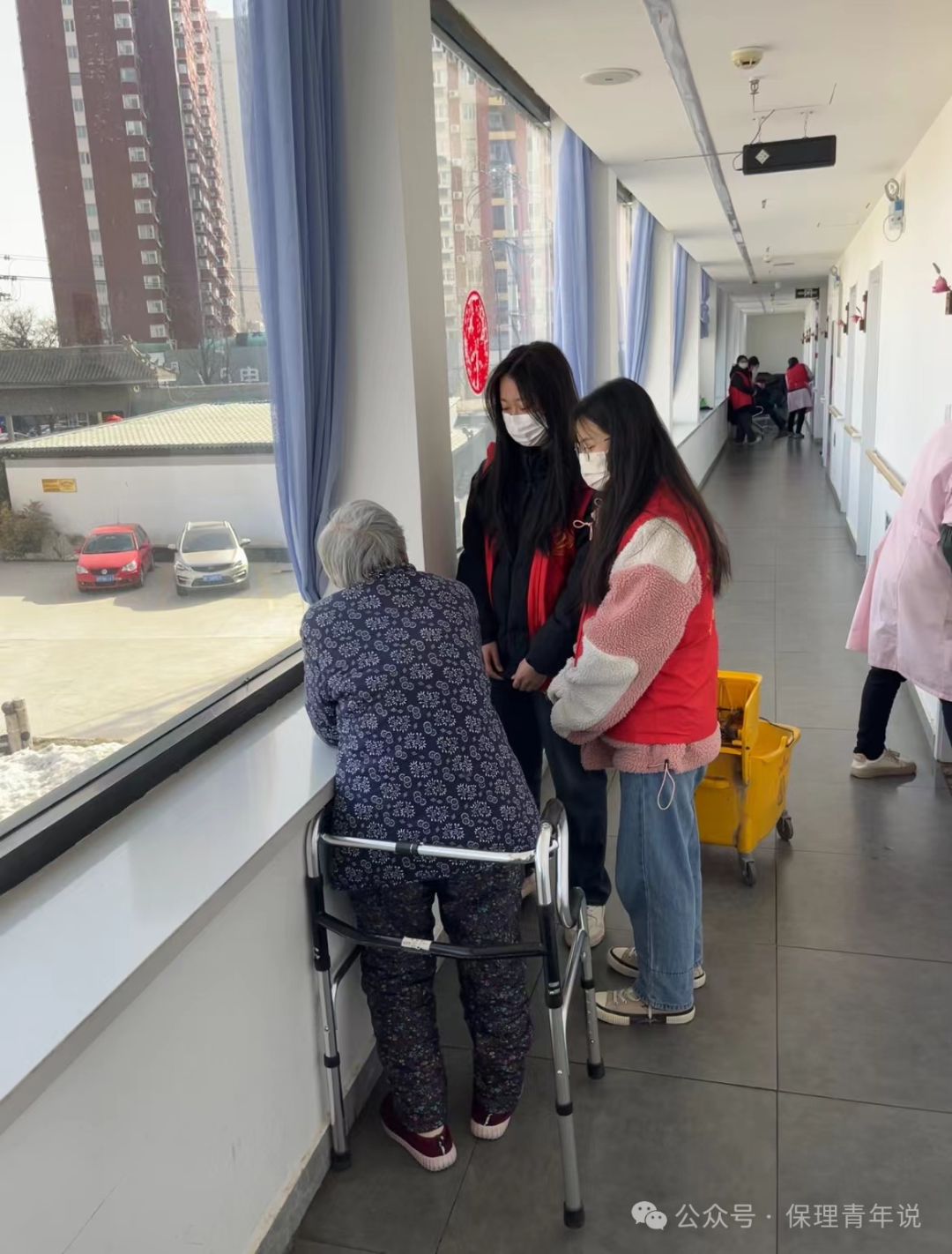 雷鋒精神共傳承,志愿服務(wù)學(xué)雷鋒