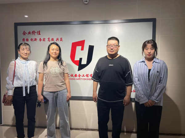 保定理工學(xué)院||管理學(xué)院||訪企拓崗大調(diào)研 多方聯(lián)動(dòng)促就業(yè)