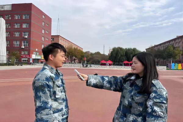 保定理工學(xué)院||管理學(xué)院||獻(xiàn)點(diǎn)滴血，綠生命樹——我院師生獻(xiàn)血活動(dòng)記錄專輯