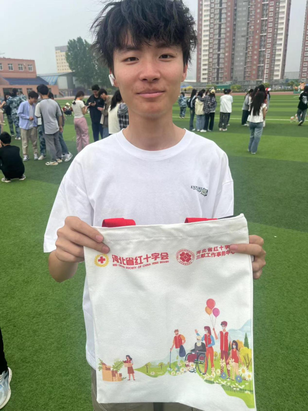 “三獻”進校園|保定理工學院開展“三獻宣傳”活動