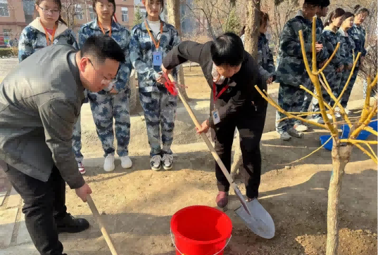 保理會(huì)計(jì)學(xué)院綠色行動(dòng)筑夢(mèng)，環(huán)保理念入心