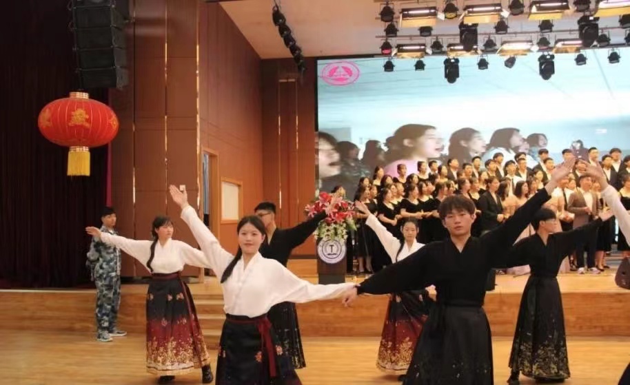 保理會計學院青春心向黨，建功新時代