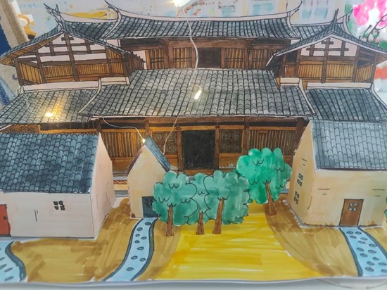 美育如光，熹微朝陽(yáng)