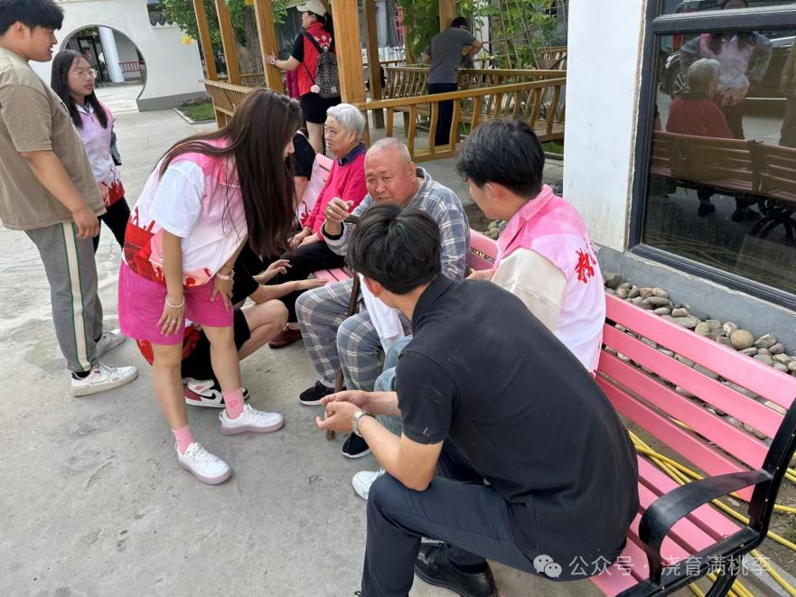 教育學(xué)院成功與善孝居養(yǎng)老院完成孝老敬親實踐教育基地揭牌！