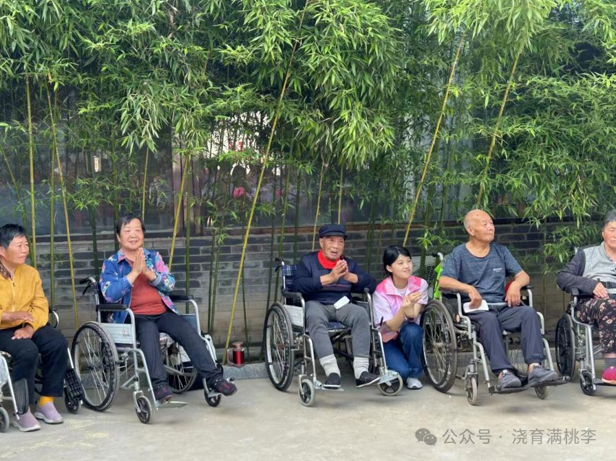 教育學(xué)院成功與善孝居養(yǎng)老院完成孝老敬親實踐教育基地揭牌！