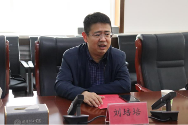 “攜手同行，共贏未來”——保定理工學院與河北大學教師招聘交流會