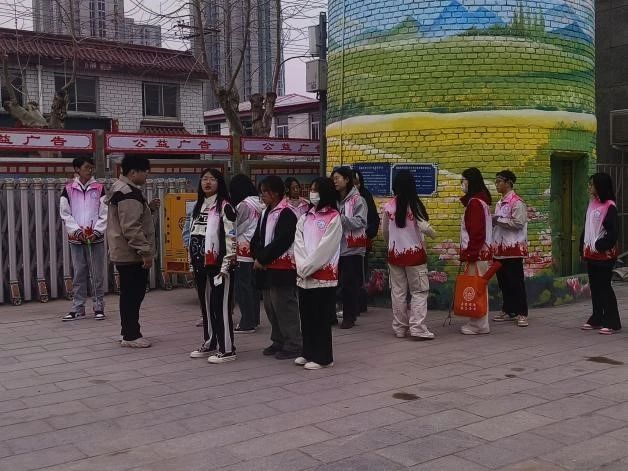 志愿于心，服務(wù)于行