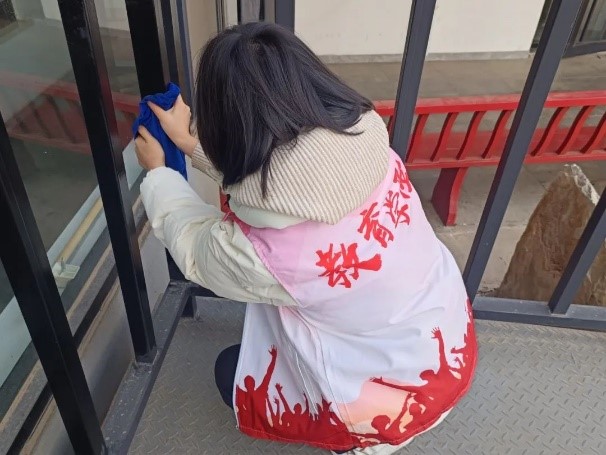 “揚(yáng)愛(ài)老美德，獻(xiàn)志愿精神”志愿服務(wù)慰問(wèn)活動(dòng)圓滿結(jié)束