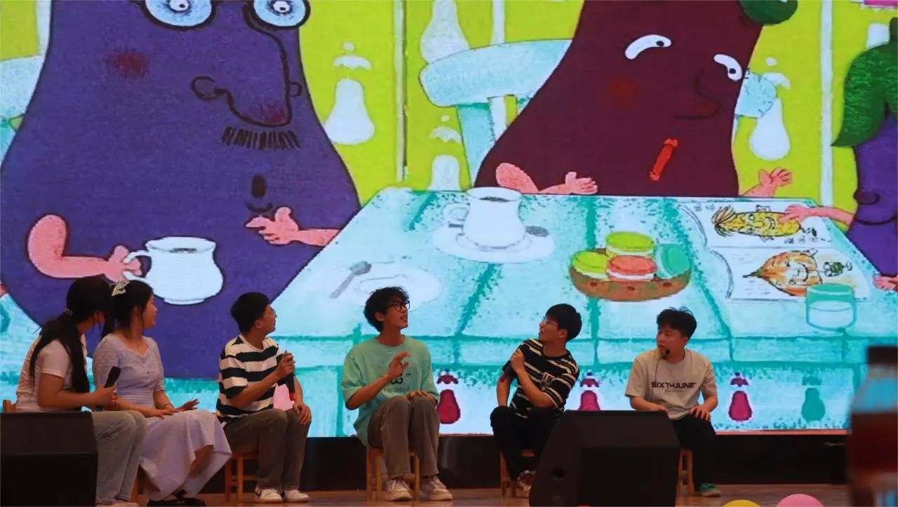 以“實踐”賦能 涵養(yǎng)優(yōu)秀學風——“賡續(xù)教育初心 踔厲奮發(fā)向未來”2023學年實習表彰大會圓滿結(jié)束
