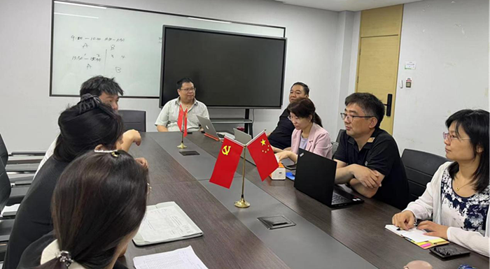 以應(yīng)用為目標，以項目為導向—信息科學與工程學院開展學生入企項目實踐活動