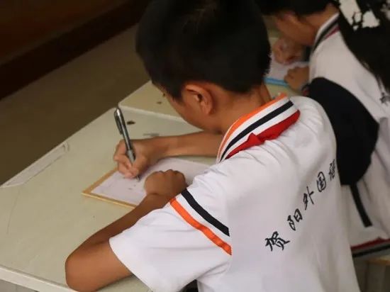 社會實踐（十八）|七彩假期護童夢，情暖童心傳文明②——保定理工學院經(jīng)濟學院“三下鄉(xiāng)”社會實踐