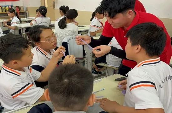 社會實踐（十八）|七彩假期護童夢，情暖童心傳文明②——保定理工學院經(jīng)濟學院“三下鄉(xiāng)”社會實踐