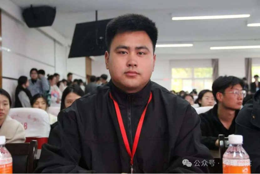 保定理工學(xué)院會(huì)計(jì)學(xué)院會(huì)計(jì)技能大賽：展現(xiàn)專業(yè)風(fēng)采，鑄就卓越未來