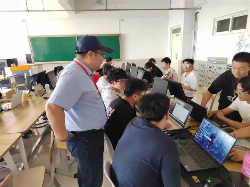 實驗課課堂風采