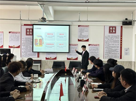 “牢記消防知識，筑牢校園安全”——保定理工學(xué)院藝術(shù)學(xué)院開展“消防安全知識”宣講