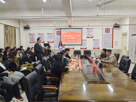 保定理工學院藝術(shù)學院團總支學生會 第十一周團學例會圓滿結(jié)束