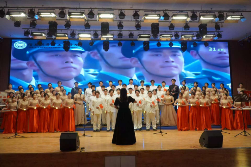 青春校園|以青春之名，頌盛世華章--保定理工學(xué)院紀(jì)念“一二·九”運動大型合唱會圓滿落幕