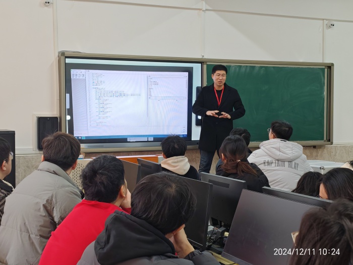 【匠心育師·師道傳承】強技能，促提升—信息科學(xué)與工程學(xué)院教師技能系列培訓(xùn)（十七）順利開展