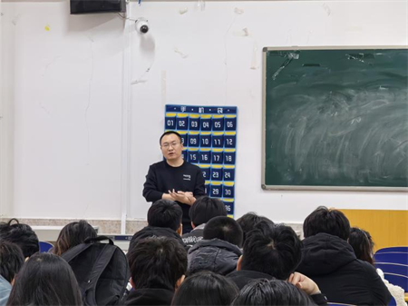 河北尚石傳媒宣講會，助力學子夢想飛揚