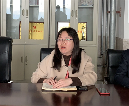 外國(guó)語(yǔ)學(xué)院2025屆畢業(yè)論文（設(shè)計(jì)）中期檢查評(píng)審會(huì)