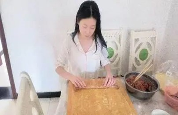 孝老愛親(六)|保定理工學(xué)院|管理學(xué)院|孝老之行踐于微，愛親之情暖人心