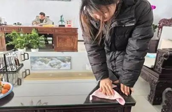 孝老愛親(六)|保定理工學(xué)院|管理學(xué)院|孝老之行踐于微，愛親之情暖人心