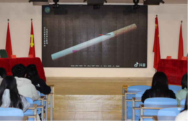 無煙校園|保定理工學(xué)院|管理學(xué)院|以知為劍，斬禁煙之惑