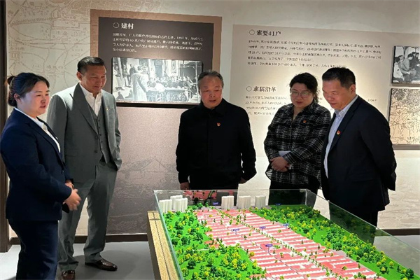 【黨建領(lǐng)航，育人提質(zhì)】保定理工學(xué)院經(jīng)濟(jì)學(xué)院與東小莊村黨建聯(lián)建共建簽約暨大學(xué)生志愿服務(wù)社會實踐基地啟動儀式圓滿舉行