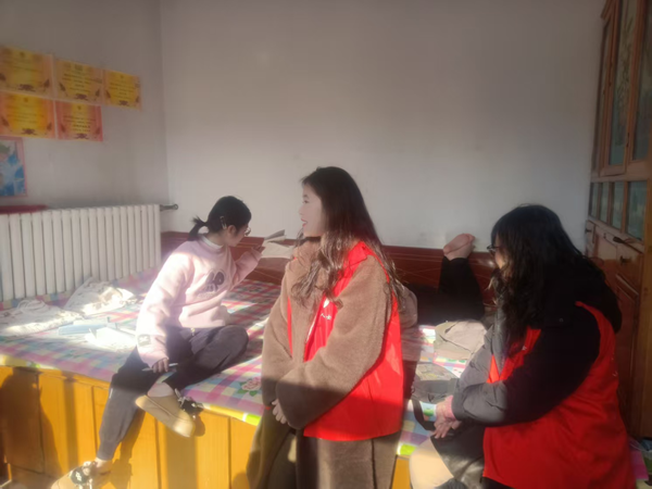 寒假社會實踐紀實（二）|保定理工學院|管理學院|探訪孤困兒童，用愛溫暖寒冬