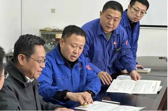 保定理工學(xué)院會計(jì)學(xué)院與保定天威順達(dá)變壓器有限公司教學(xué)實(shí)習(xí)基地正式掛牌