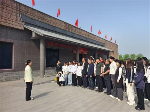 傳承紅色基因，勇做時(shí)代新人