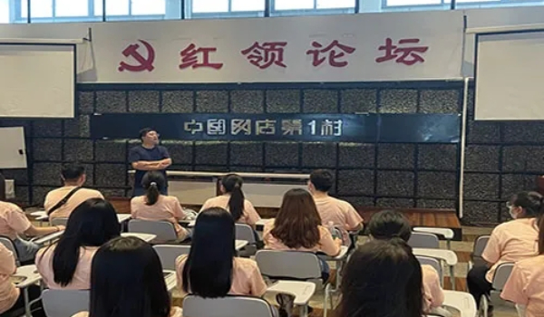 保定理工學(xué)院?？茖I(yè)詳解~現(xiàn)代物流管理