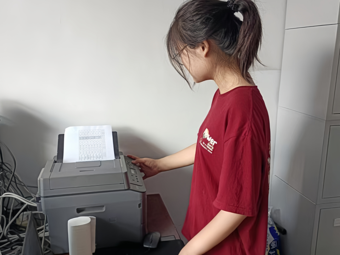 歸巢燕銜春，志愿暖桑梓（四）