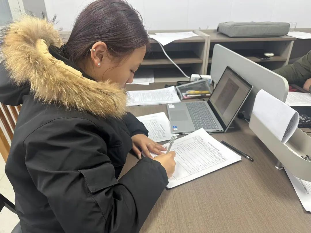 歸巢燕銜春，志愿暖桑梓（一）