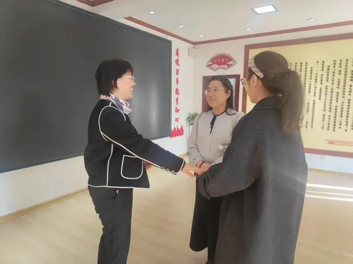 教育學(xué)院調(diào)研團(tuán)赴雄安新區(qū)考察交流，深化教育合作