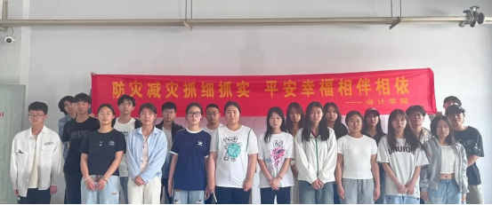 筑牢安全防線，共筑平安校園