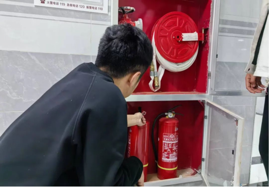 筑牢安全防線，共筑平安校園