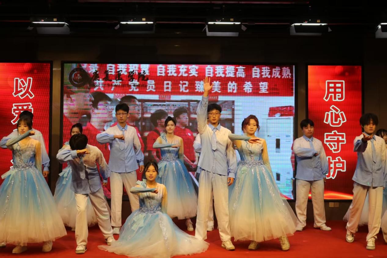 關(guān)愛護(hù)士隊(duì)伍 守護(hù)人民健康