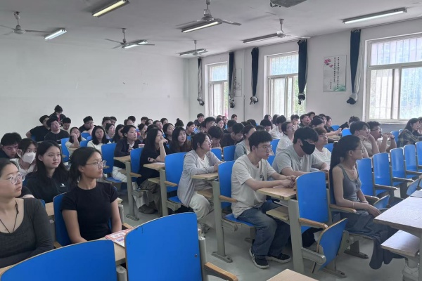 【精準(zhǔn)賦能，職通未來(lái)】北京指南針發(fā)展股份有限公司招聘宣講會(huì)成功舉辦